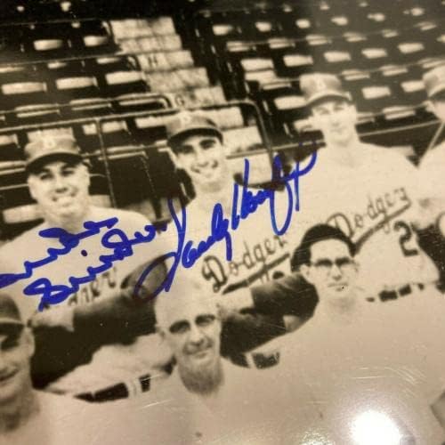 1957 Bruklin Dodgers tim potpisao je 11x14 fotografija sa Sandy Koufax JSA COA - autogramenim MLB fotografijama