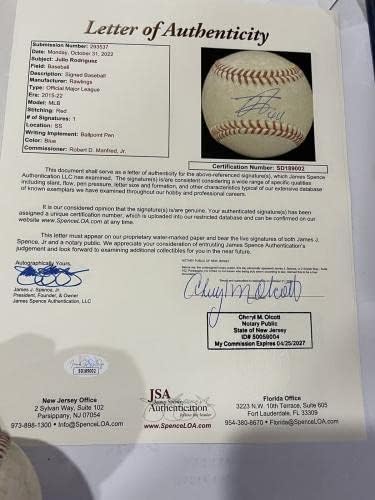 JULIO RODRIGUEZ MLB Rookie igra rabljena singl potpisan bejzbol! Potpisan 2022 JSA - Igra polovna bejzbol